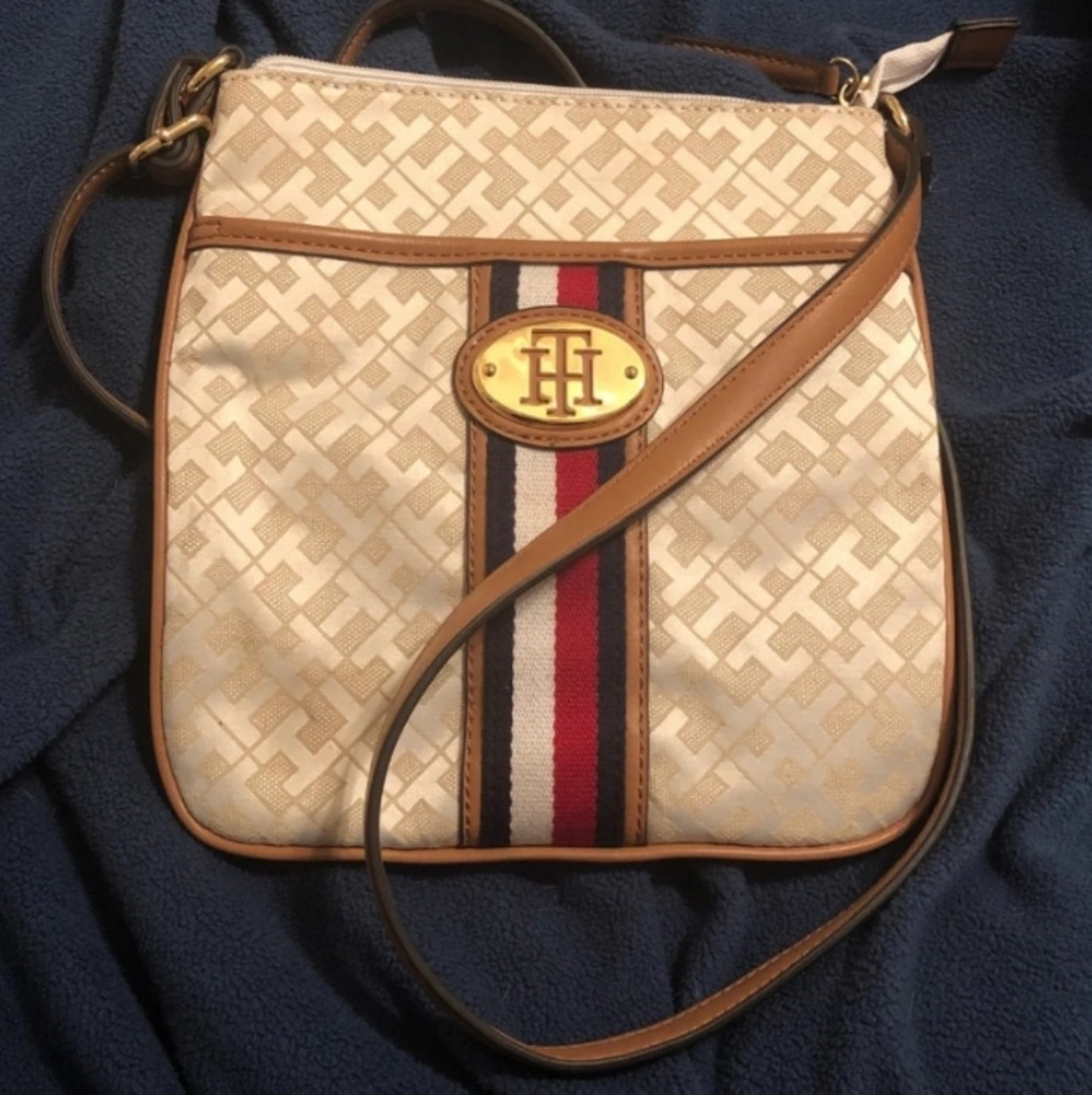 Tommy Hilfiger bag